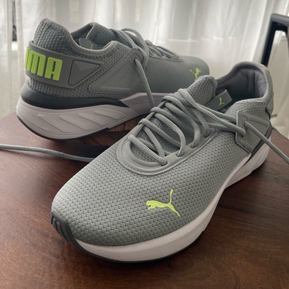 Puma Softfoam+ Sneakers for Men size 10.5
